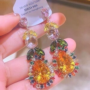 UNO de 50 Vibrant Yellow and Orange Drop Earrings